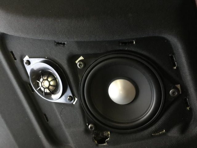 上海音豪：寶馬525音響改裝+德國伊頓PRO170+哈曼卡頓中高音